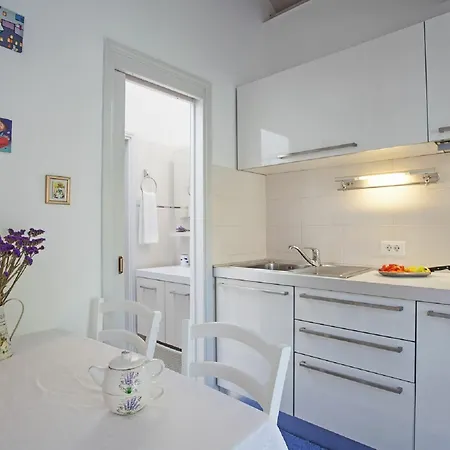 Maro & Baro Apartment *