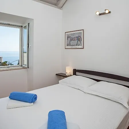 Maro & Baro Apartment *